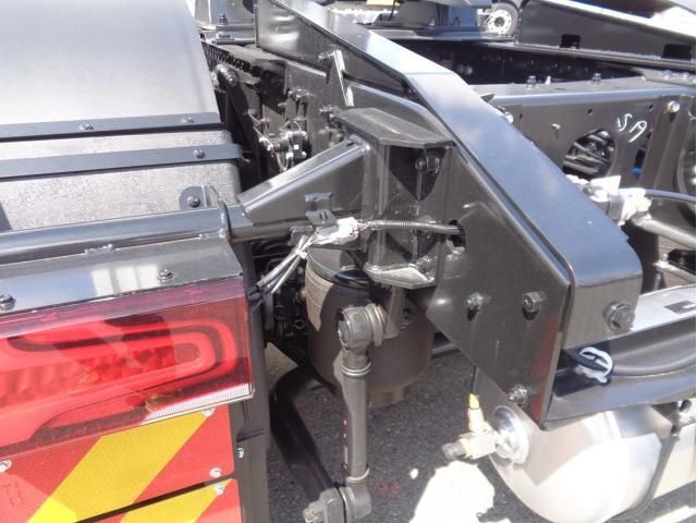 Ref No.A15169923 MITSUBISHI SUPER GREAT Image#9
