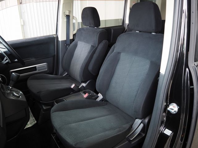Ref No.A15175529 MITSUBISHI DELICA D5 Image#8