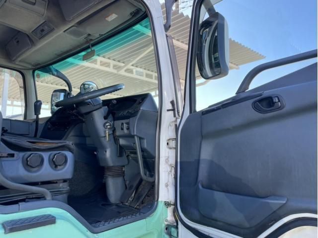 Ref No.A15191797 MITSUBISHI SUPER GREAT Image#17