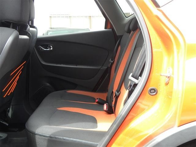 Ref No.A15191881 Renault CAPTUR Image#12