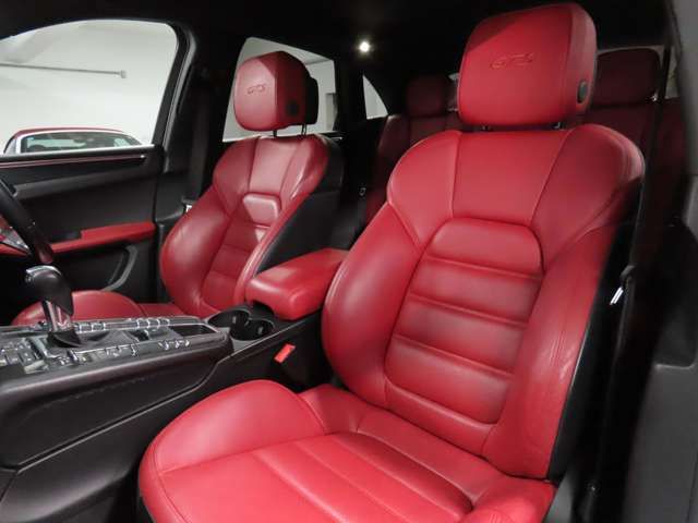 Ref No.A15198876 PORSCHE MACAN Image#15