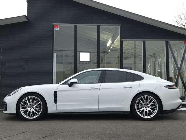 Ref No.A15199079 PORSCHE PANAMERA Image#3