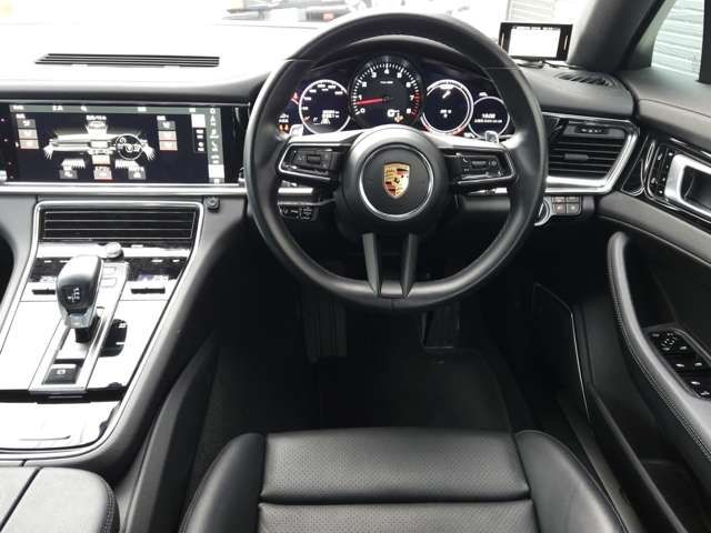 Ref No.A15199079 PORSCHE PANAMERA Image#10