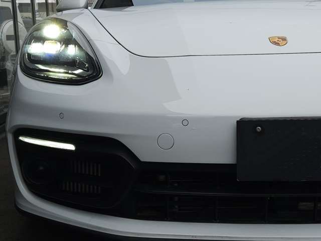 Ref No.A15199079 PORSCHE PANAMERA Image#19