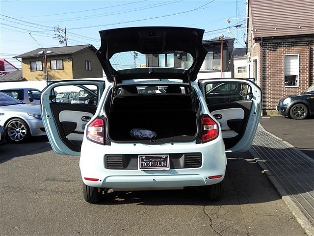 Ref No.A15204779 Renault TWINGO Image#17