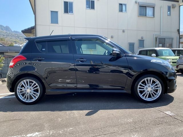 Ref No.A15212140 SUZUKI SWIFT Image#6