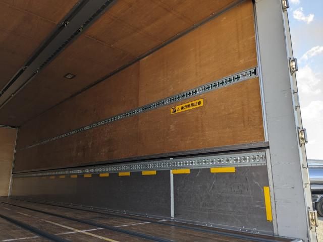 Ref No.A15212327 NISSAN DIESEL QUON Image#17
