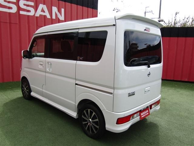 Ref No.A15212401 NISSAN NT100CLIPPER Image#2