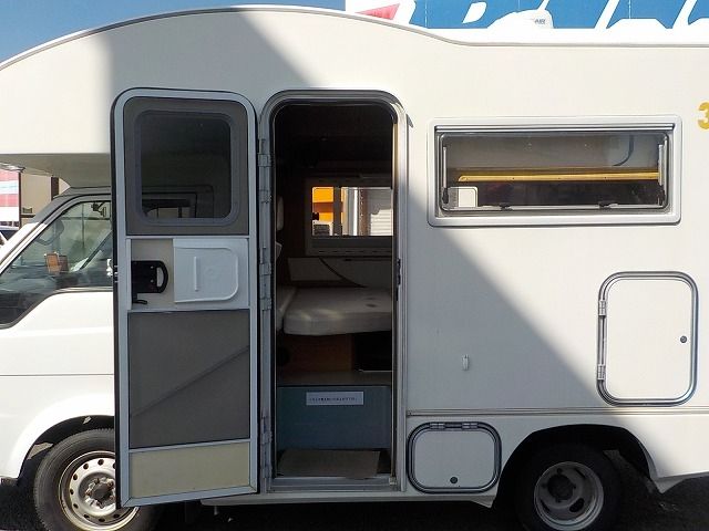 Ref No.A15218709 NISSAN VANETTE TRUCK Image#9