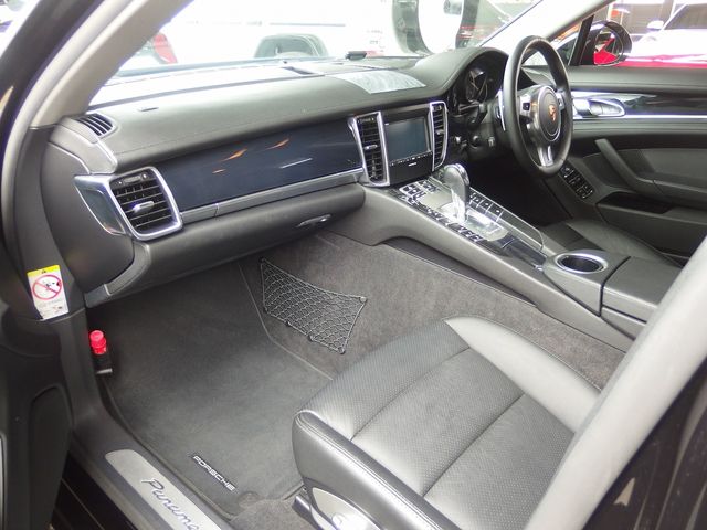 Ref No.A15225787 PORSCHE PANAMERA Image#20