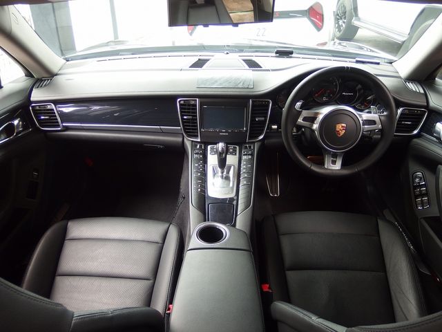 Ref No.A15225787 PORSCHE PANAMERA Image#2