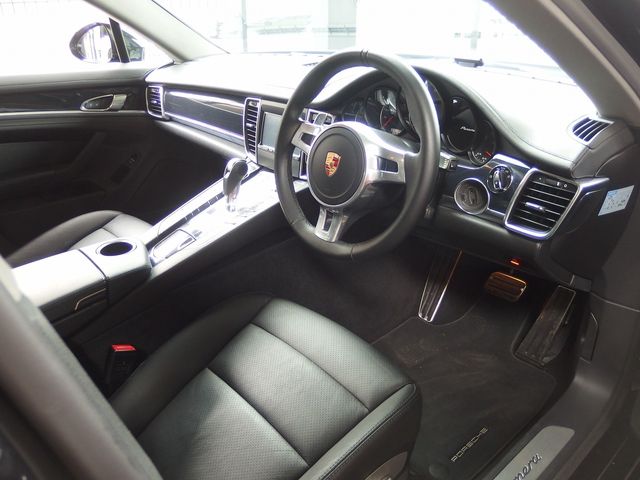 Ref No.A15225787 PORSCHE PANAMERA Image#16