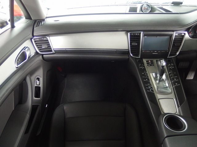 Ref No.A15225788 PORSCHE PANAMERA Image#19