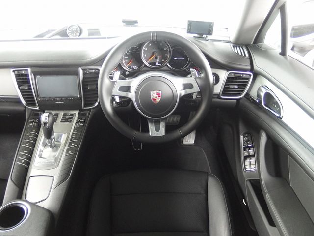Ref No.A15225788 PORSCHE PANAMERA Image#15