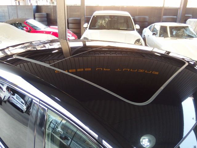 Ref No.A15225918 PORSCHE MACAN Image#11