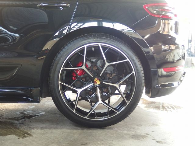 Ref No.A15225918 PORSCHE MACAN Image#15