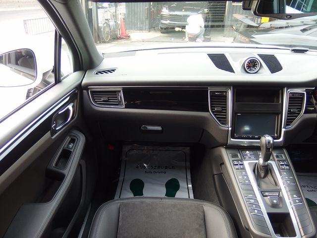 Ref No.A15225919 PORSCHE MACAN Image#20