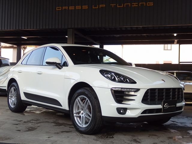 Ref No.A15225919 PORSCHE MACAN Image#5