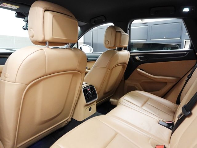 Ref No.A15226148 PORSCHE MACAN Image#18