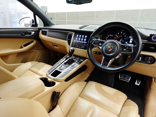 Ref No.A15226148 PORSCHE MACAN Image#7