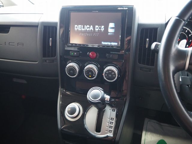 Ref No.A15226161 MITSUBISHI DELICA D5 Image#14