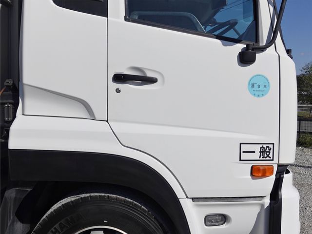 Ref No.A15226283 NISSAN DIESEL QUON Image#5