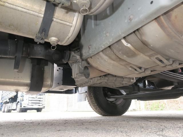 Ref No.A15226377 NISSAN DIESEL QUON Image#13
