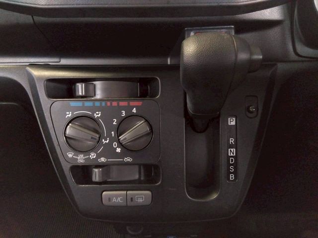 Ref No.A15226496 DAIHATSU MIRA ES Image#19