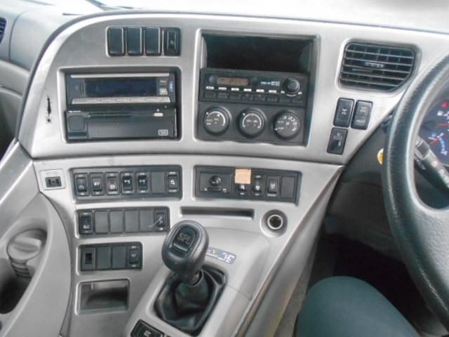 Ref No.A15307717 NISSAN DIESEL QUON Image#15