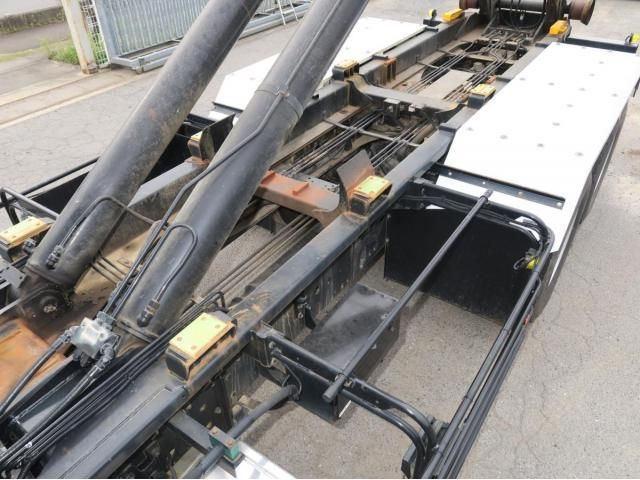 Ref No.A15312941 MITSUBISHI SUPER GREAT Image#13