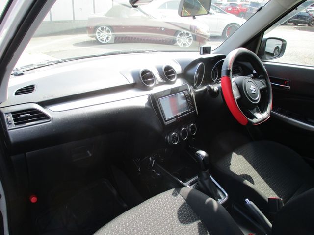 Ref No.A15327789 SUZUKI SWIFT Image#11