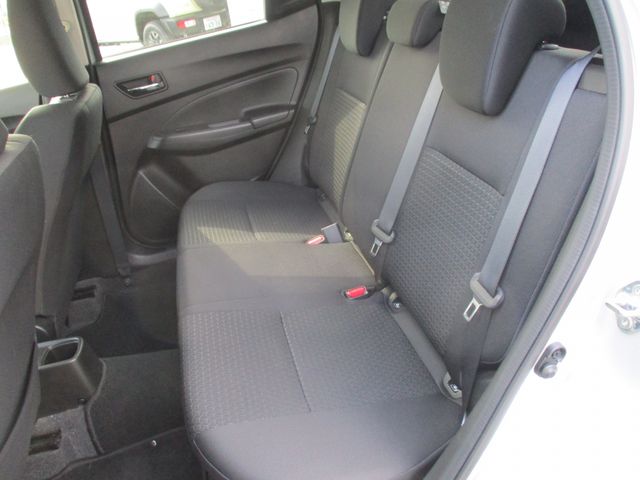 Ref No.A15327789 SUZUKI SWIFT Image#14