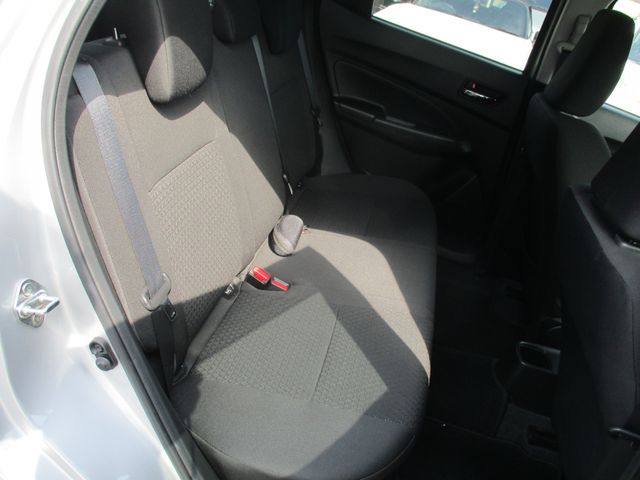 Ref No.A15327789 SUZUKI SWIFT Image#13