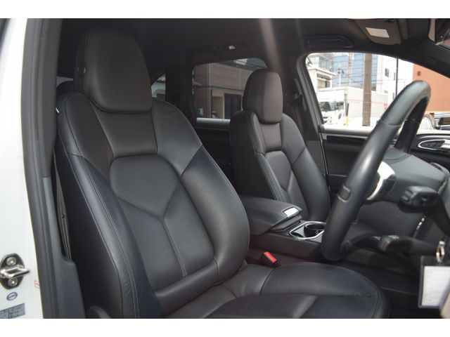 Ref No.A15334892 PORSCHE CAYENNE Image#11