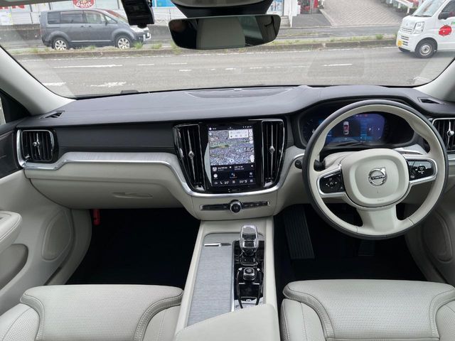 Ref No.A15334906 VOLVO V60 Image#2