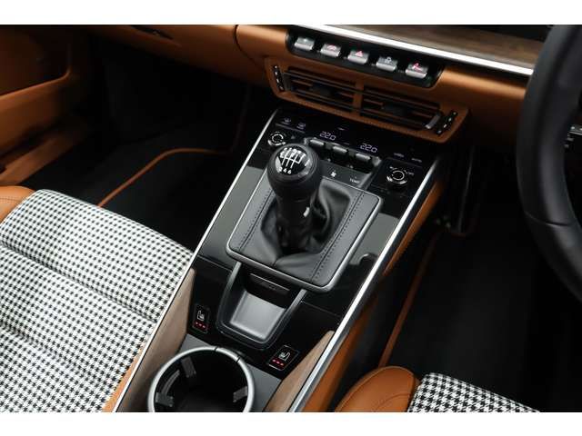 Ref No.A15356925 PORSCHE 911 Image#14