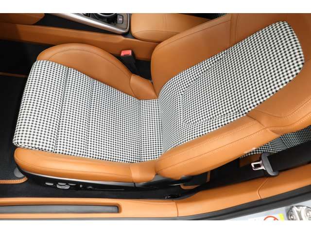 Ref No.A15356925 PORSCHE 911 Image#8