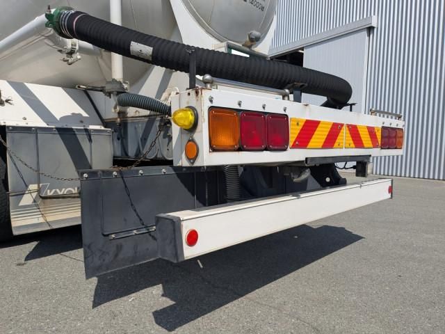 Ref No.A15357609 NISSAN DIESEL QUON Image#6