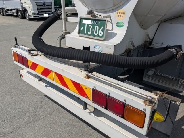 Ref No.A15357609 NISSAN DIESEL QUON Image#17