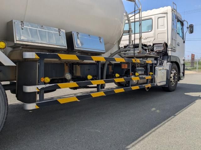 Ref No.A15357609 NISSAN DIESEL QUON Image#14