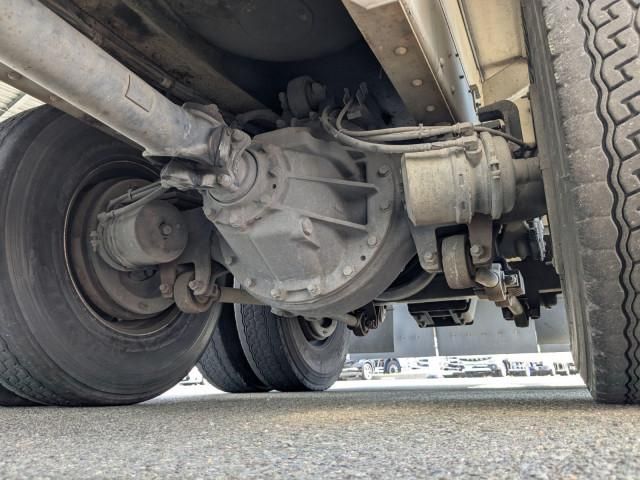 Ref No.A15357609 NISSAN DIESEL QUON Image#11