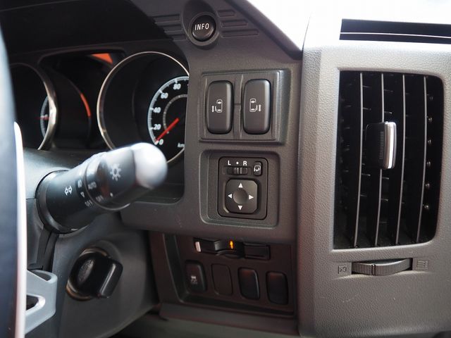 Ref No.A15365705 MITSUBISHI DELICA D5 Image#18