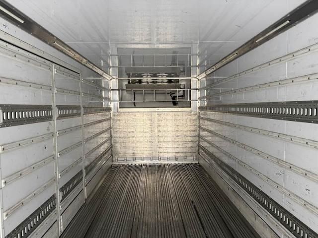 Ref No.A15366203 NISSAN DIESEL QUON Image#16