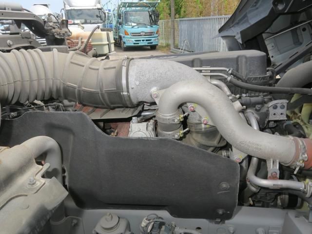 Ref No.A15366433 NISSAN DIESEL QUON Image#19