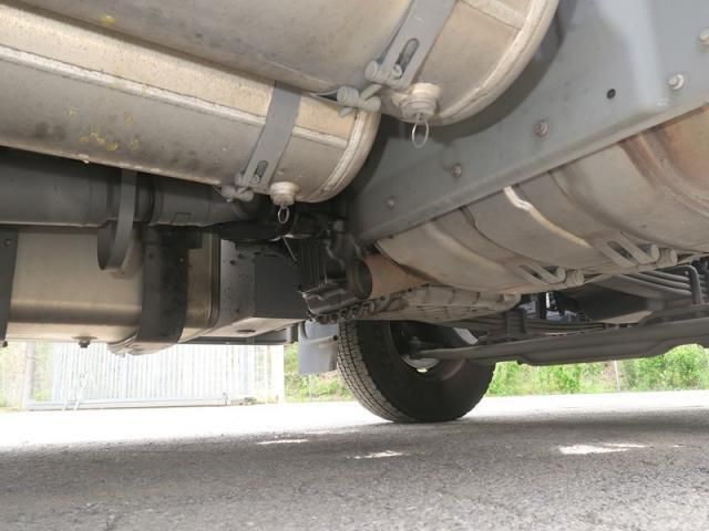 Ref No.A15366433 NISSAN DIESEL QUON Image#13