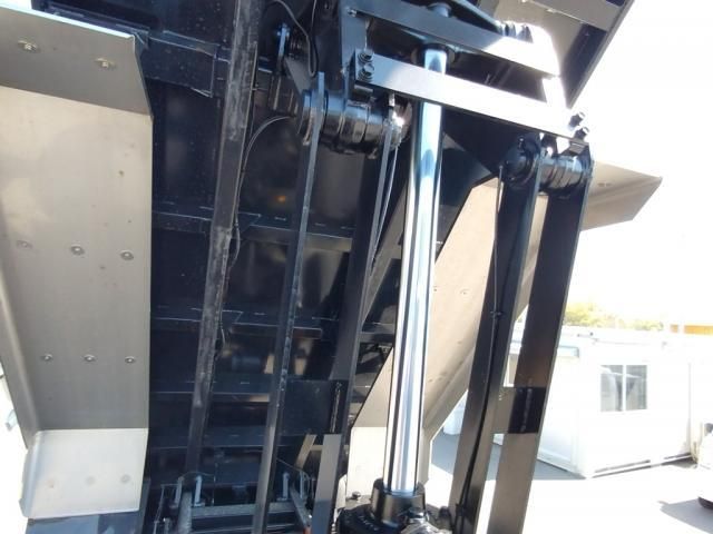 Ref No.A15366472 MITSUBISHI SUPER GREAT Image#9