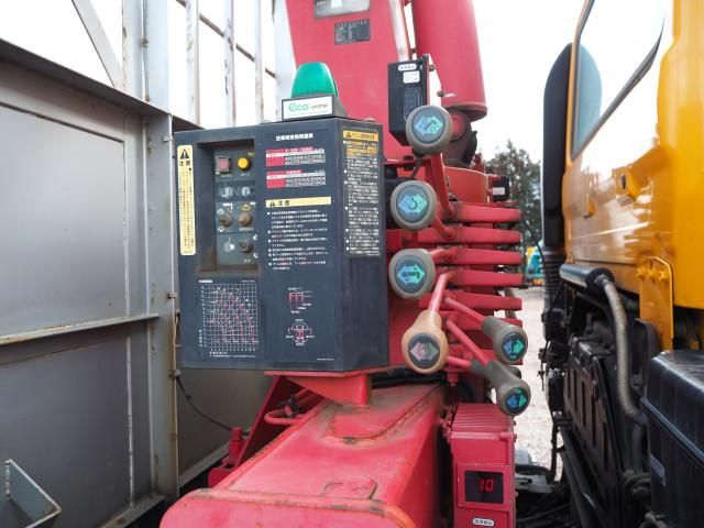 Ref No.A15387670 NISSAN DIESEL QUON Image#10