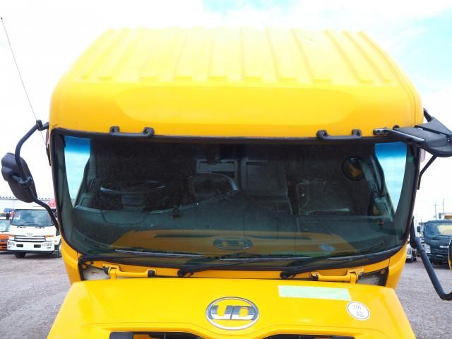 Ref No.A15387670 NISSAN DIESEL QUON Image#16