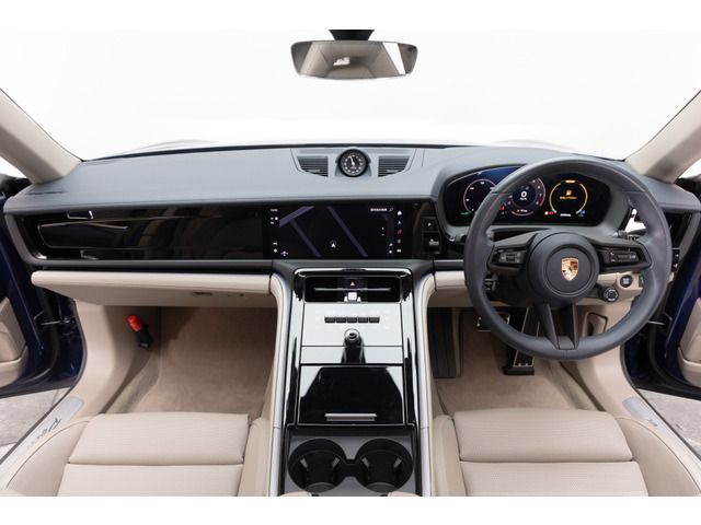 Ref No.A15404755 PORSCHE PANAMERA Image#2