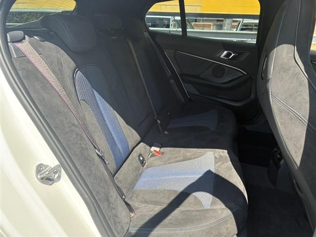 Ref No.A15404978 BMW 1 SERIES Image#12